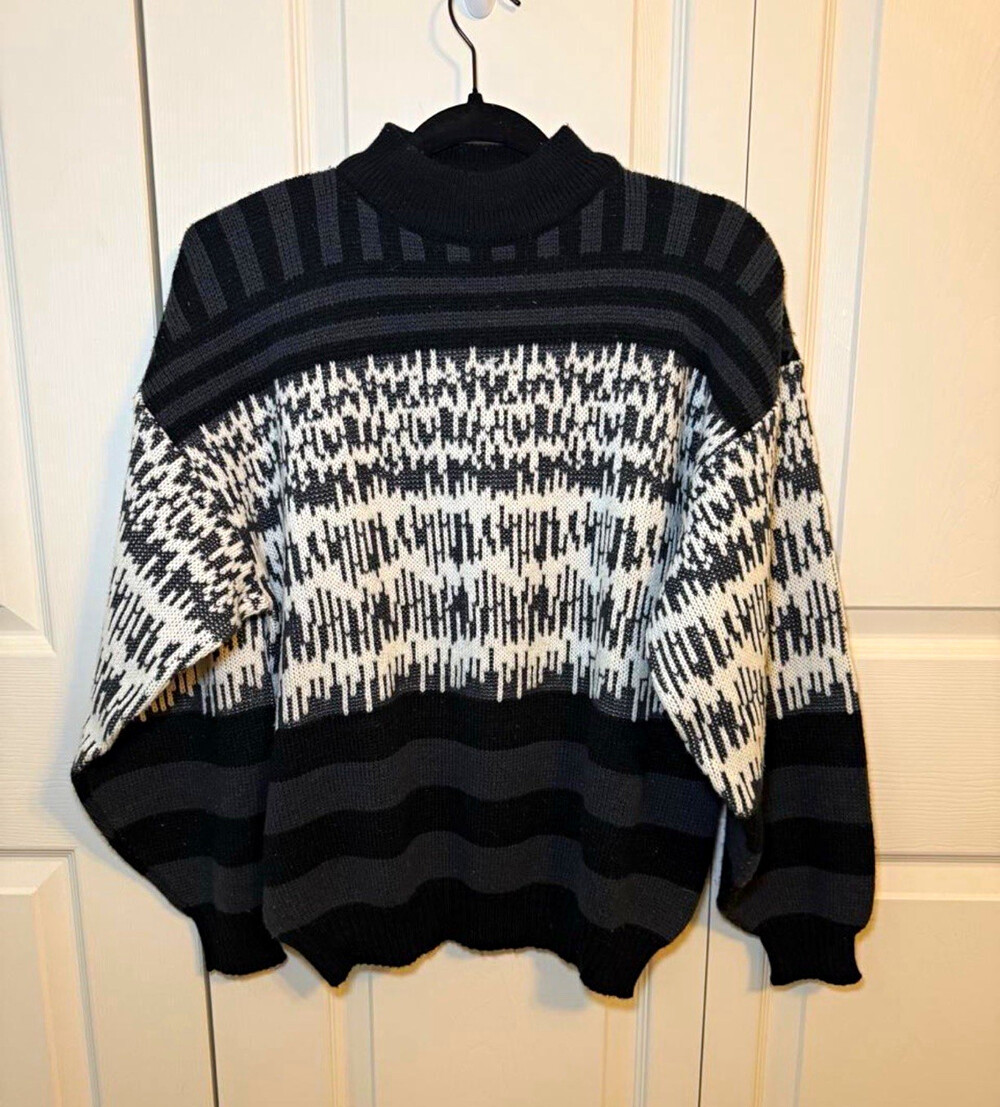 Vintage K Tora Sweater Mens L Black White 100% Acrylic Mock Neck Geometric Knit
